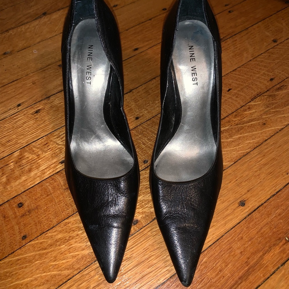 Nine West leather heel shoes.
